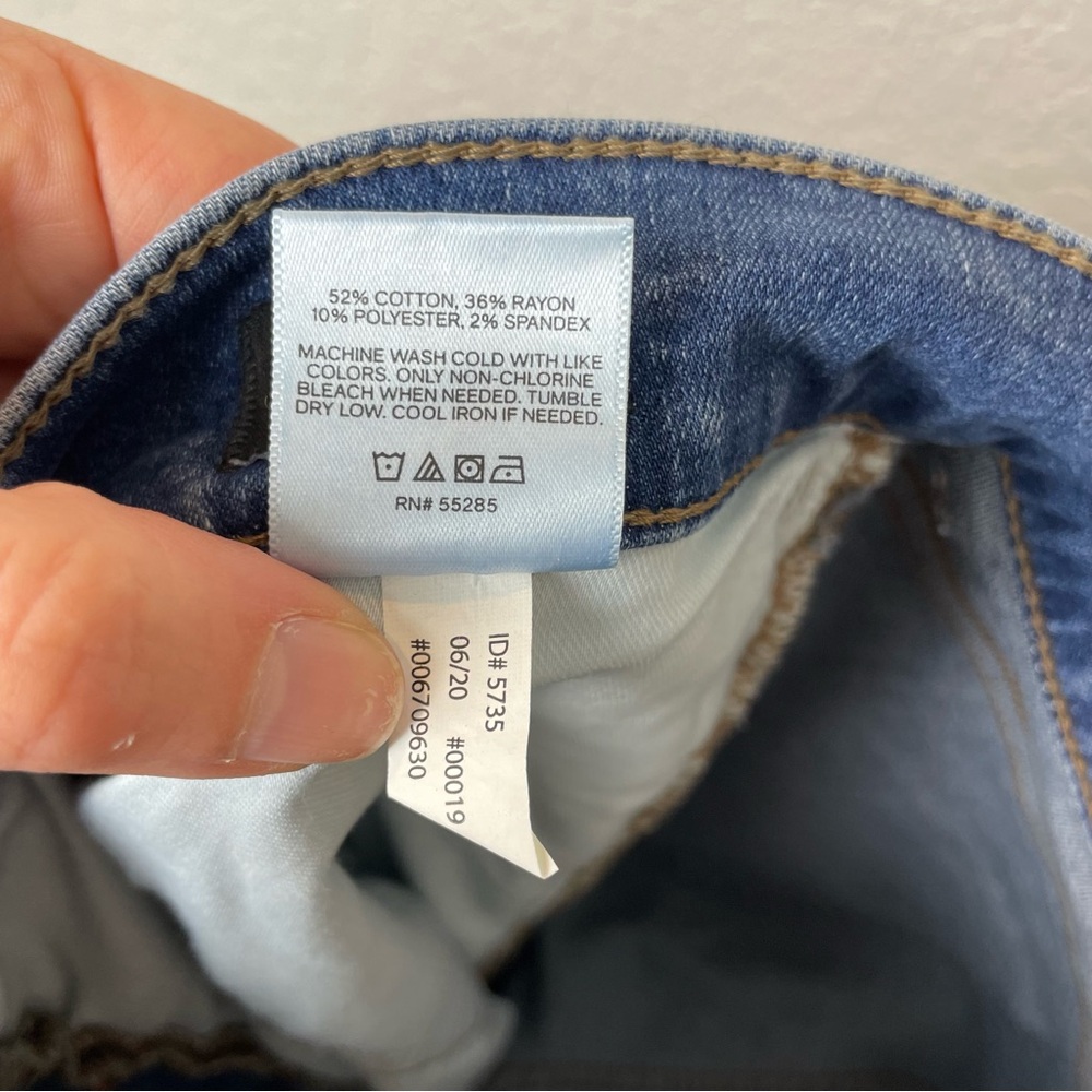 BNWT! Express Light Blue Bootcut Super High Rise Jeans Size 12L - Picture 10 of 10